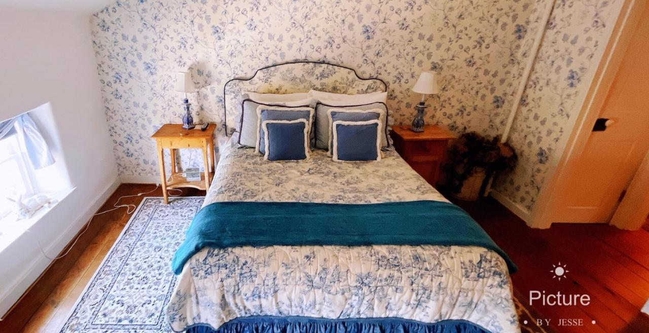 Wayside Inn Bed And Breakfast Ellicott City Exteriér fotografie